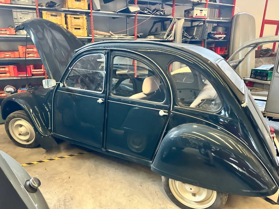Our Citroën 2CV6